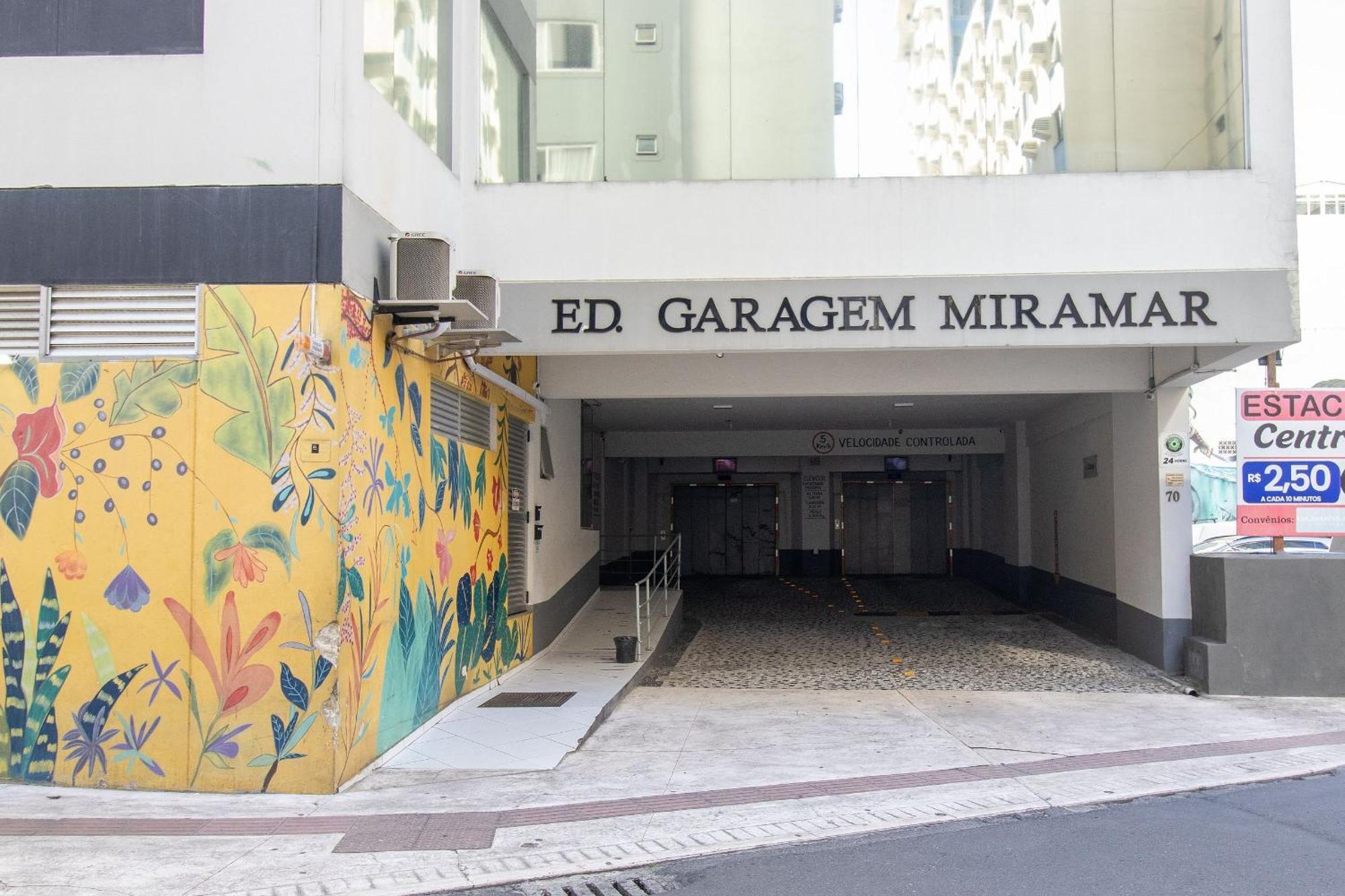 شقة Clr84 - Calcadao, Garagem, 1 Dorm Climatizado Balneário Camboriú المظهر الخارجي الصورة